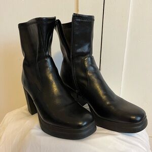 Steve Madden Platform Black Kiaa Booties